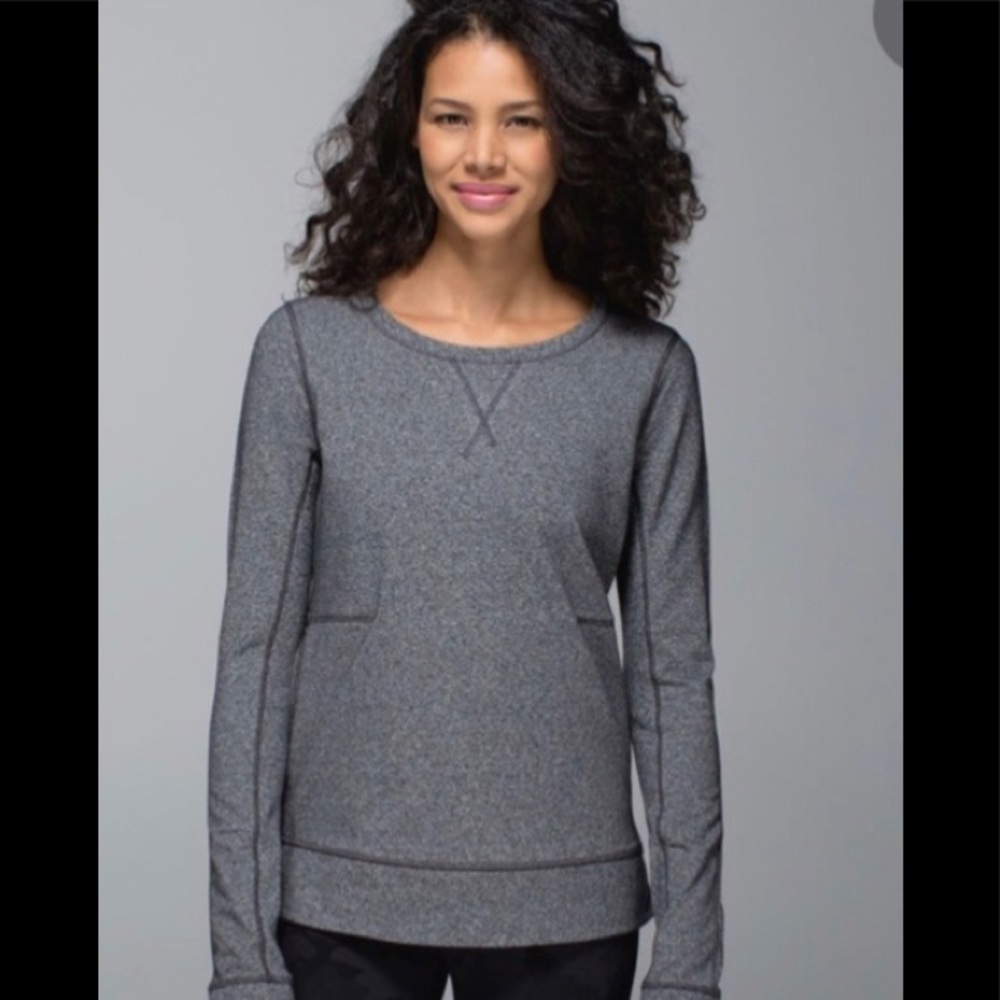 EUC Lululemon exhale top size 12